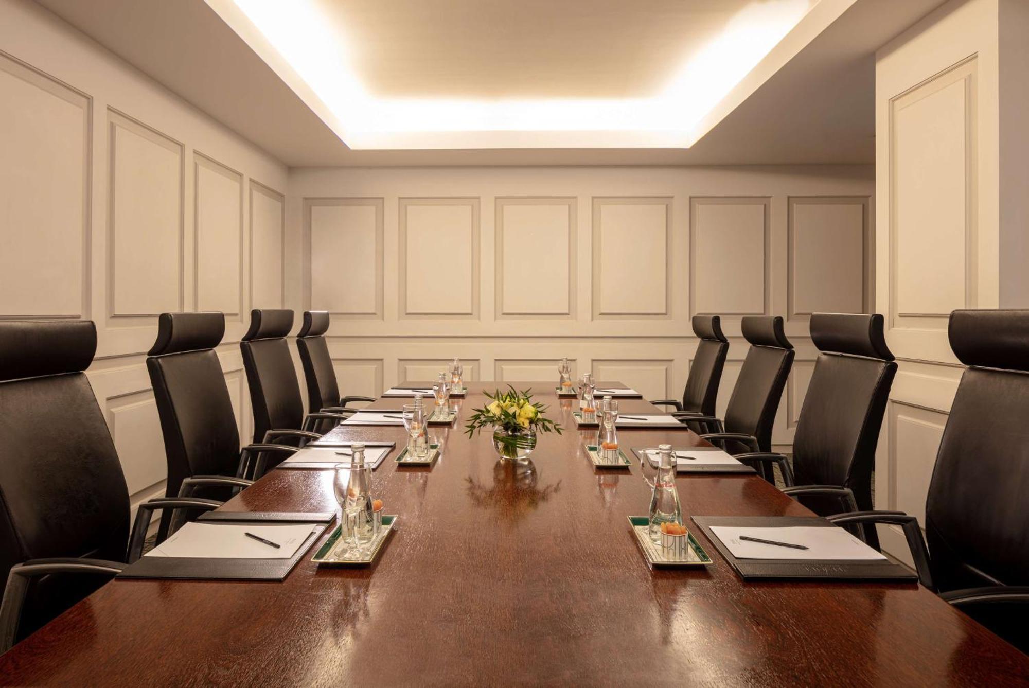 Tivoli Avenida Liberdade Lisboa - A Leading Hotel Of The World Bagian luar foto Boardroom at the Four Seasons Hotel, London